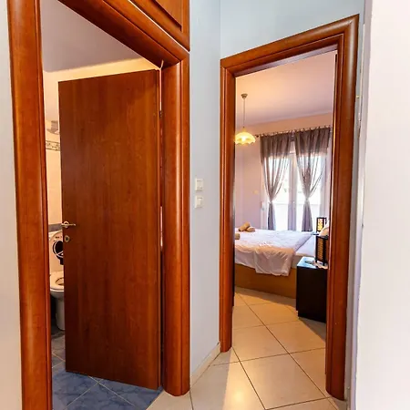 2br Balcony Retreat In Quiet Area Washer Self Check-in Διαμέρισμα Ταγαράδες