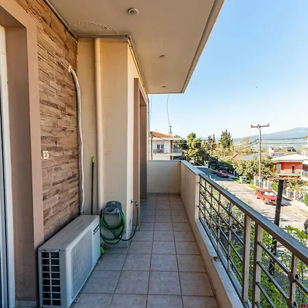 아파트 2br Balcony Retreat In Quiet Area Washer Self Check-in Tagarades