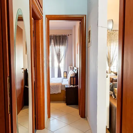 아파트 2br Balcony Retreat In Quiet Area Washer Self Check-in Tagarades